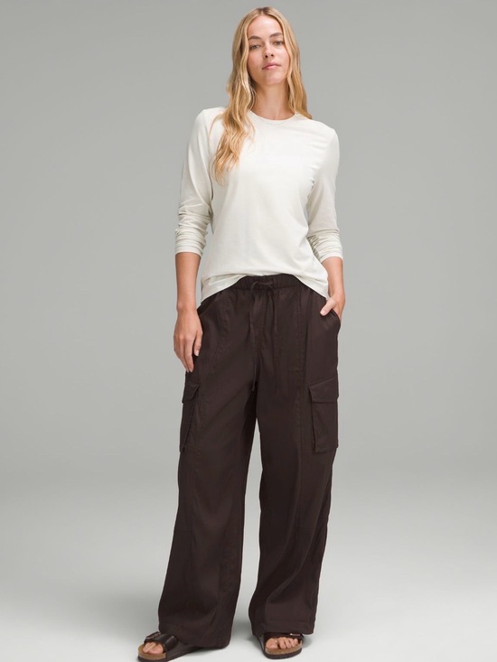 lululemon athletica Pants - Lululemon long sleeve crewneck #athletic #yoga
#lululemon